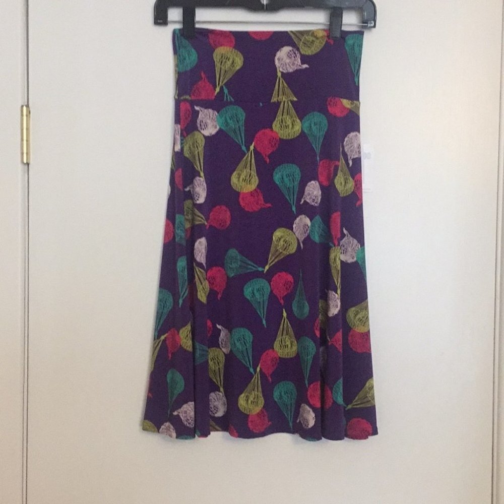 XS LuLaRoe Azure Skirt E01 1855